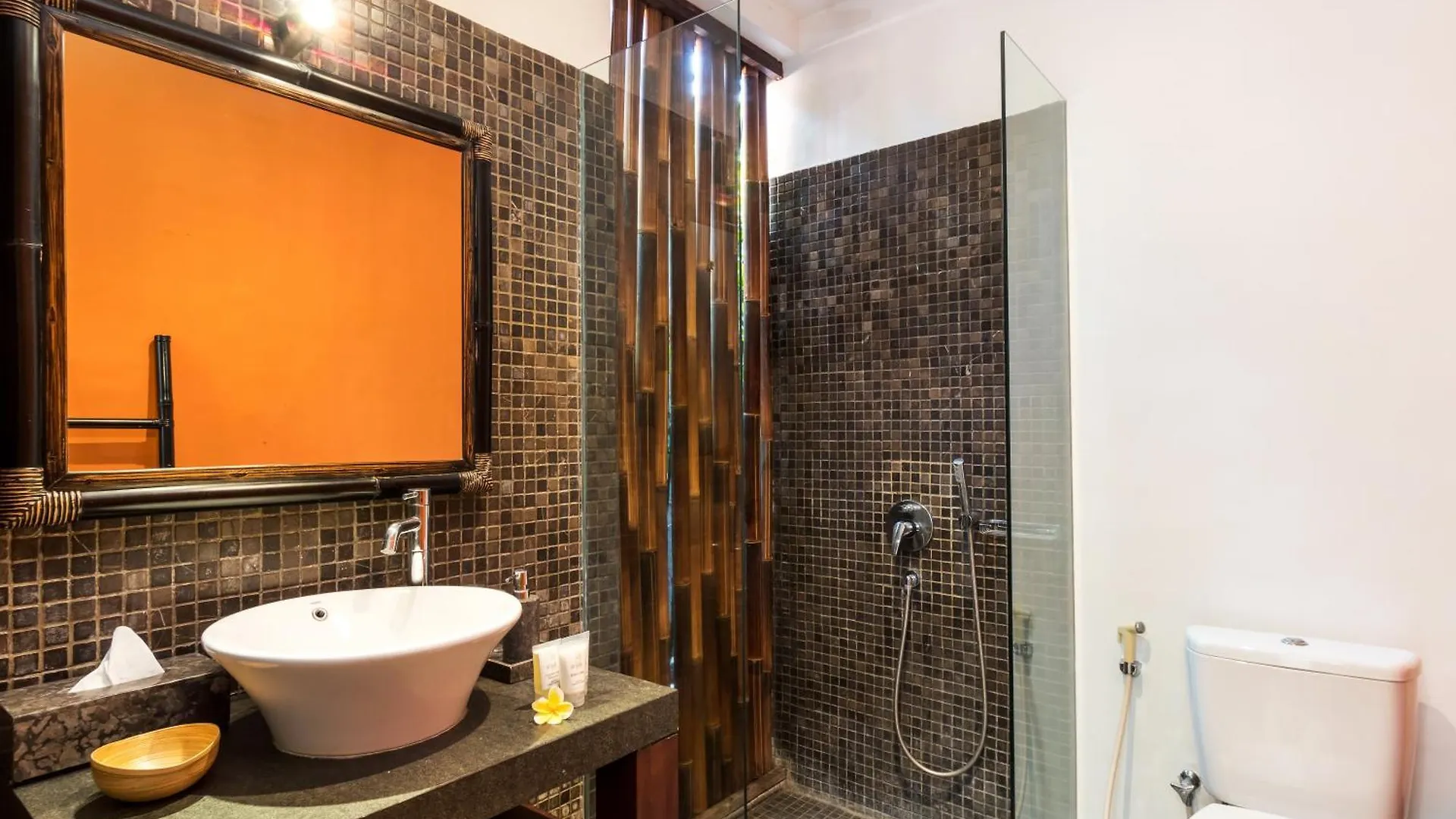 Villa Anjali Orange By Villa Finder سمينياك